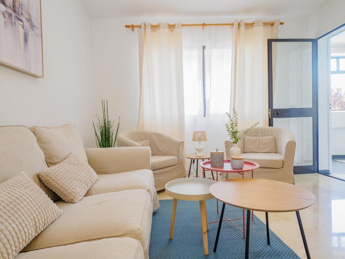 ラ・カラ・デ・ミハスCubo'S Apartamento Las Acacias Beachアパートメント エクステリア 写真