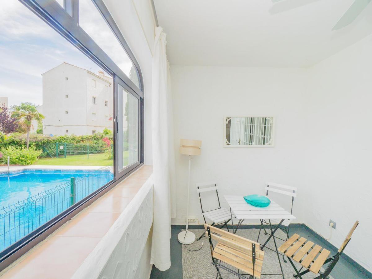 ラ・カラ・デ・ミハスCubo'S Apartamento Las Acacias Beachアパートメント エクステリア 写真